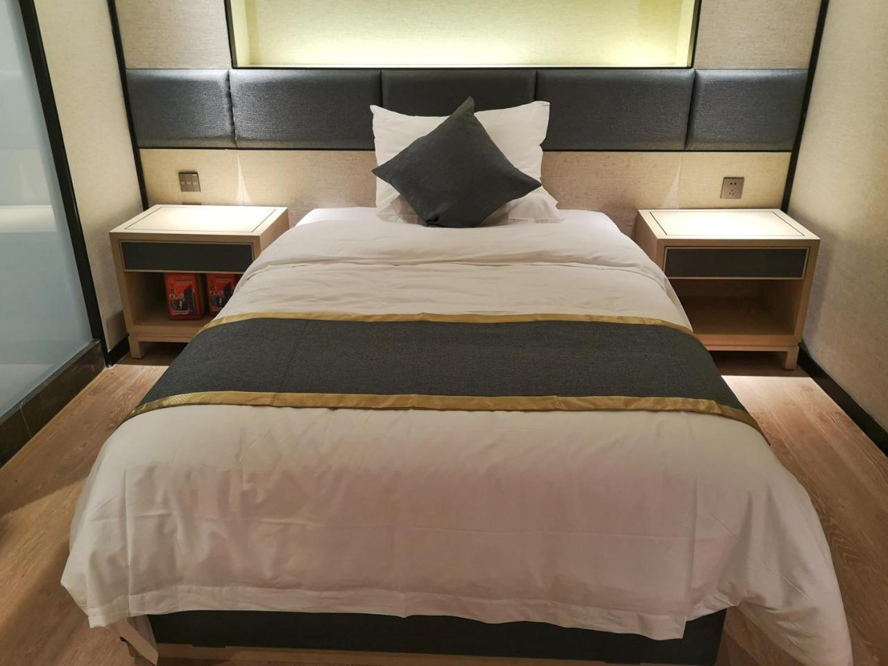 Shantou Hairun Hotel Екстериор снимка