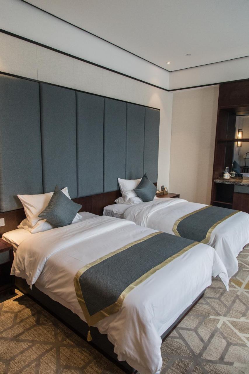 Shantou Hairun Hotel Екстериор снимка
